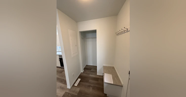 G2 -12021 55 Street Northwest, Edmonton, AB, T5W 3R3