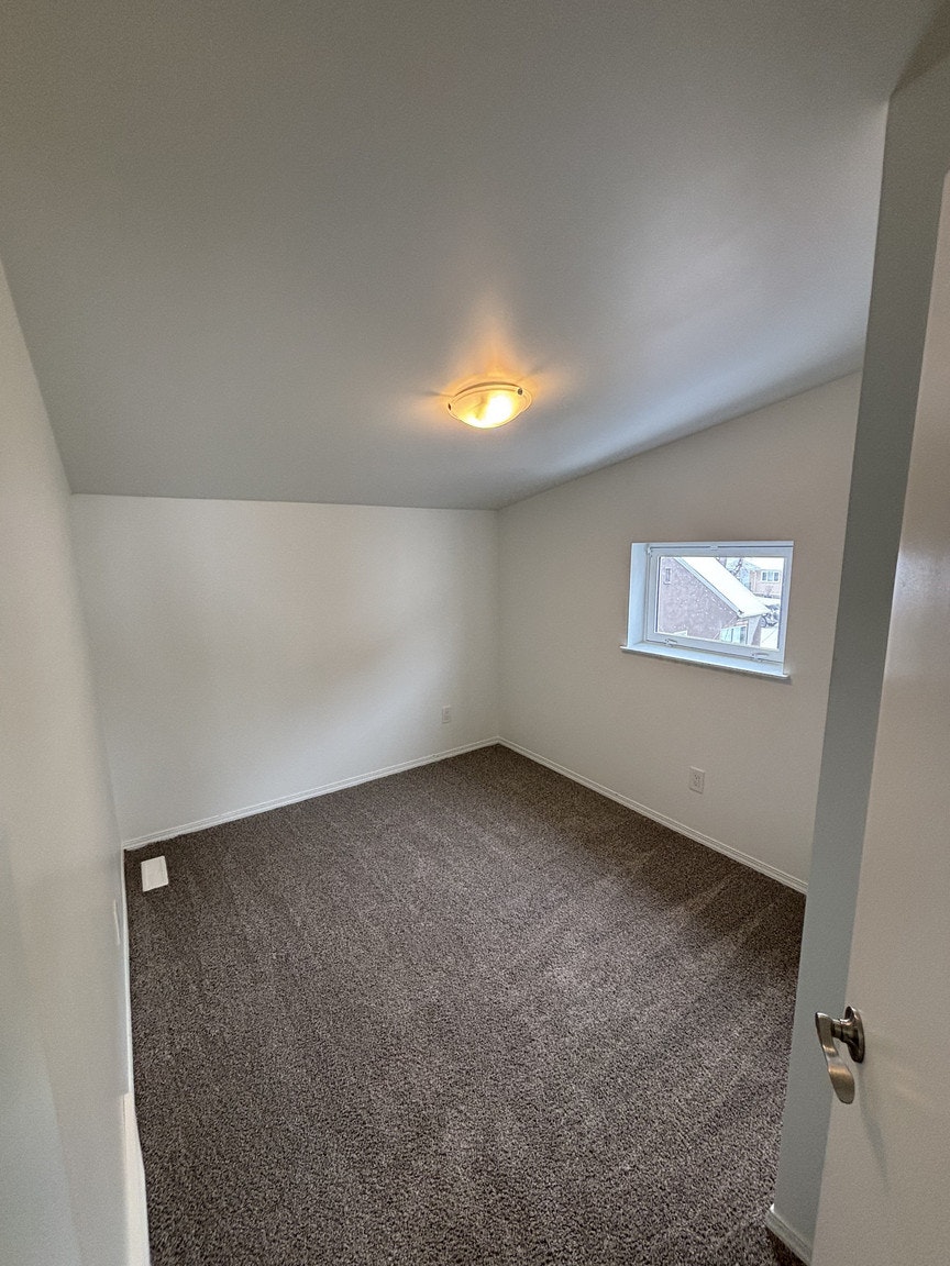 G2 -12021 55 Street Northwest, Edmonton, AB, T5W 3R3 - 10