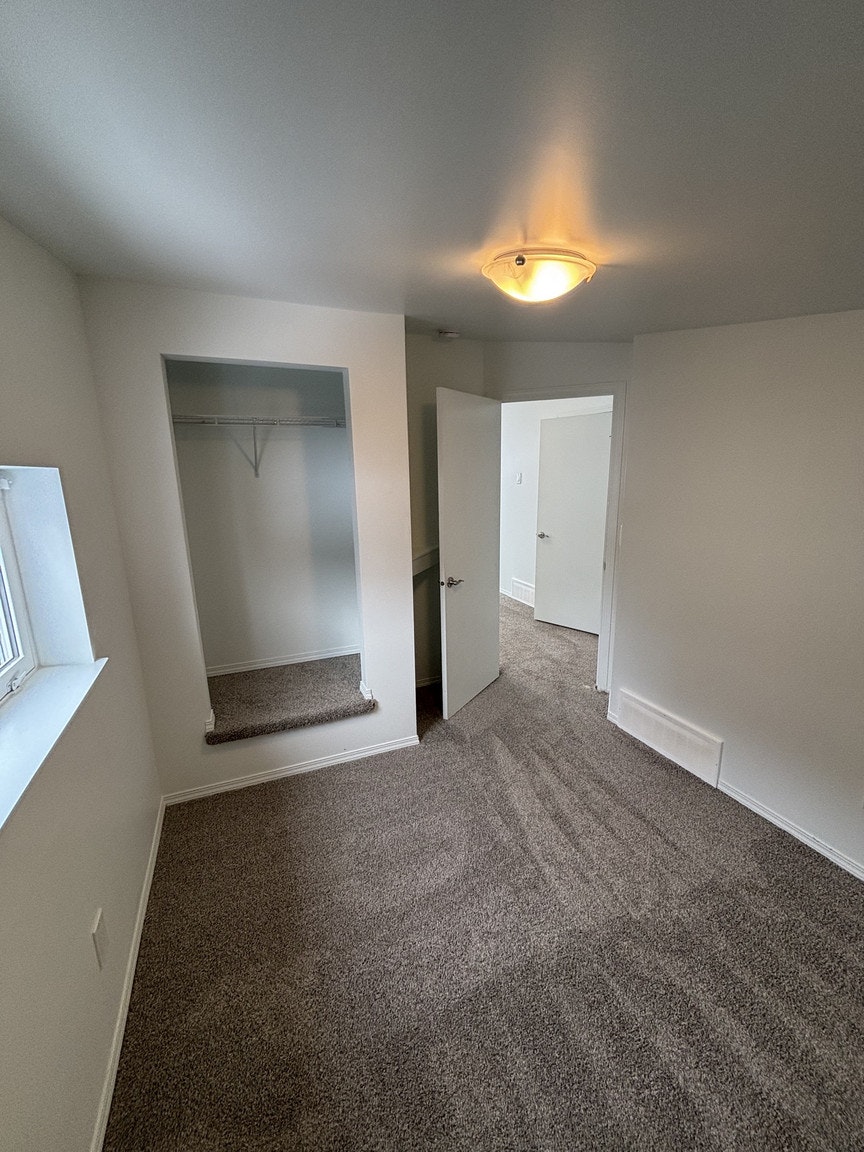G2 -12021 55 Street Northwest, Edmonton, AB, T5W 3R3 - 7