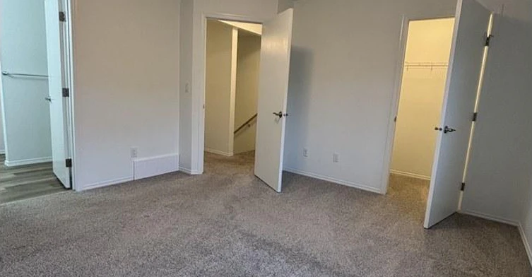 Main-12420 76 Street Northwest, Edmonton, AB, T5B 2E7 - 14