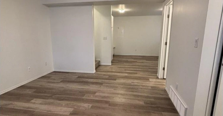 Main-12420 76 Street Northwest, Edmonton, AB, T5B 2E7 - 7