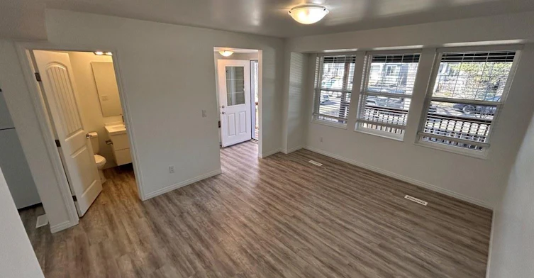 Main-12035 59 Street Northwest, Edmonton, AB, T5W 3Y1 - 31