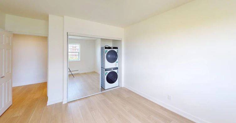 2G-3030 Prospect Street, Burlington, ON, L7N 2P5 - 12