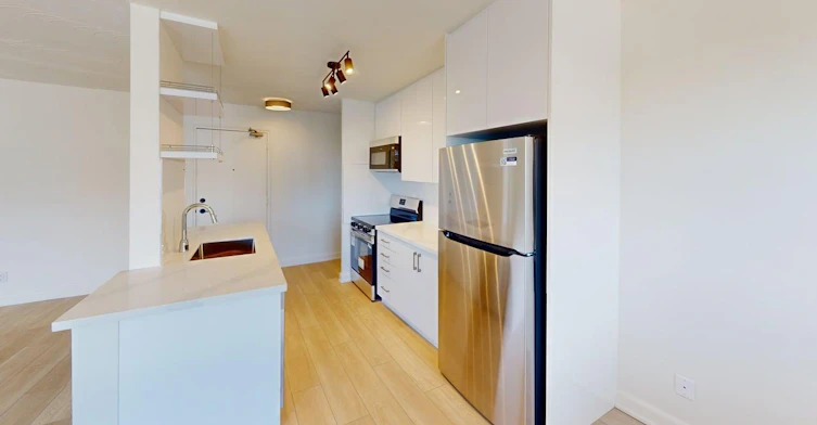XXX1-3030 Prospect Street, Burlington, ON, L7N 2P5 - 2