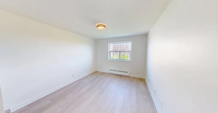 XXX2-3030 Prospect Street, Burlington, ON, L7N 2P5 - 5