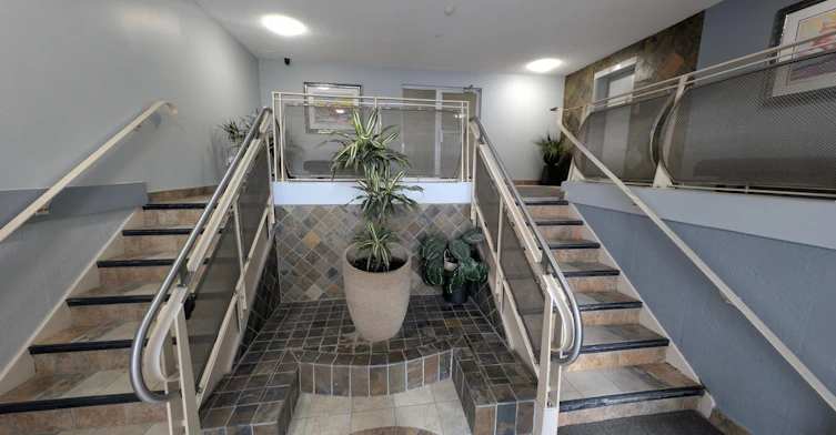 11-90 Temperance Street, Aurora, ON, L4G 2P9 - 5