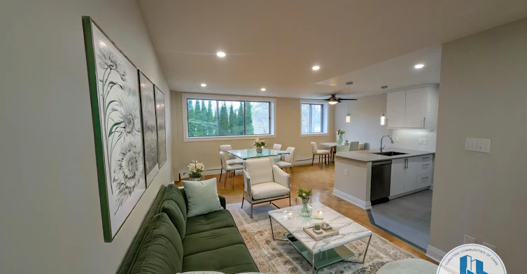 11-90 Temperance Street, Aurora, ON, L4G 2P9 - 11