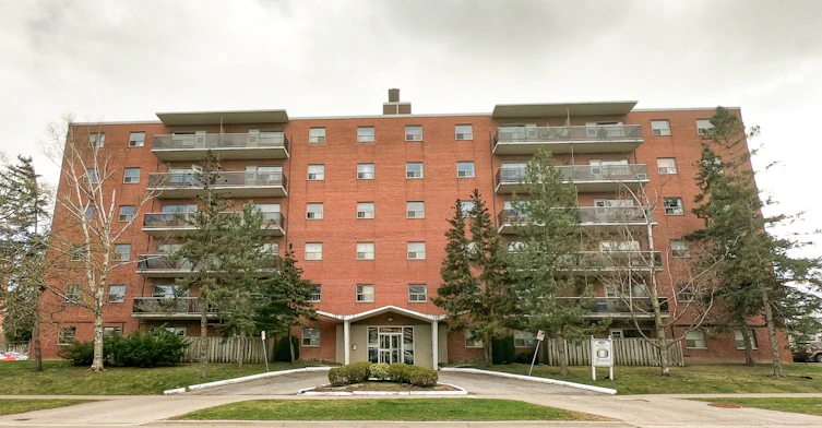 204-3450 Fieldgate Drive, Mississauga, ON, L4X 2J5 - 4