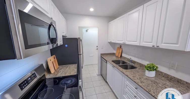 204-3450 Fieldgate Drive, Mississauga, ON, L4X 2J5 - 10
