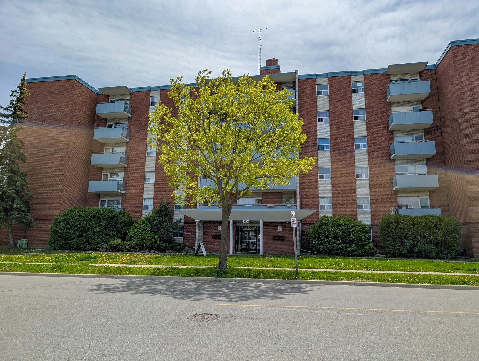 304-3370 Havenwood Drive, Mississauga, ON, L4X 2M4 - 3