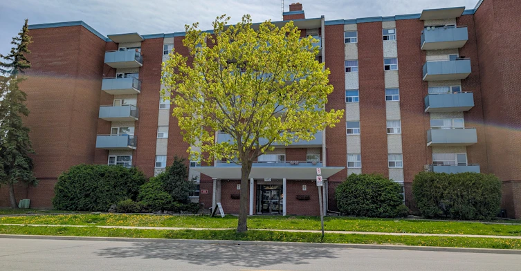 304-3370 Havenwood Drive, Mississauga, ON, L4X 2M4 - 3