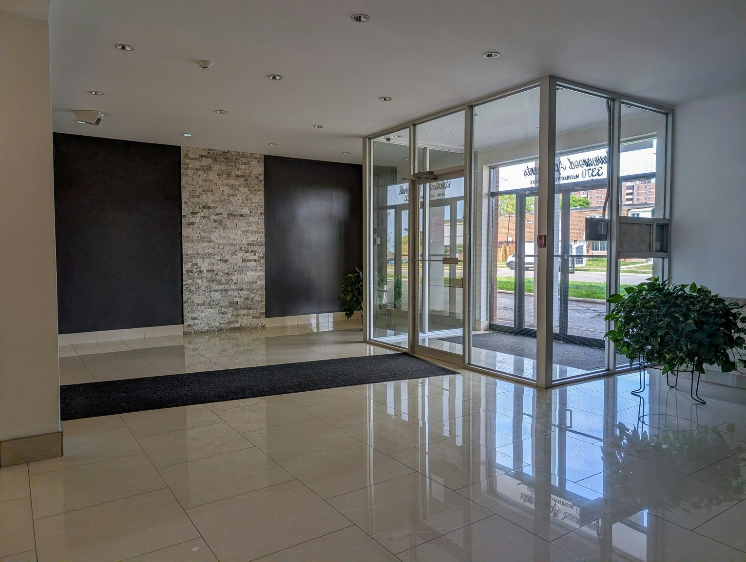 304-3370 Havenwood Drive, Mississauga, ON, L4X 2M4 - 4