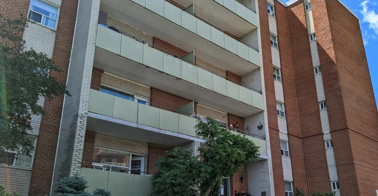 504-60 Laverock Avenue, Richmond Hill, ON, L4C 4J6