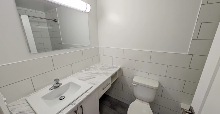 320-55 Wellington Street West, Aurora, ON, L4G 4A3 - 8