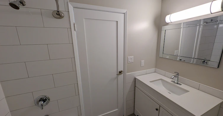 409-55 Wellington Street West, Aurora, ON, L4G 4A3 - 9