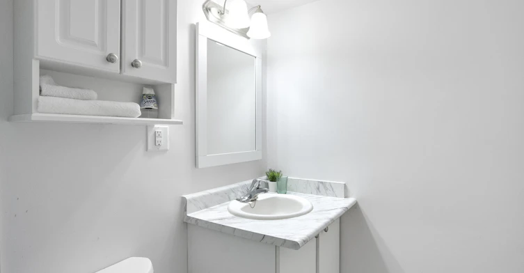 135 Sherbrooke Rue Est, Montréal, QC, H2X 1C6 - 6