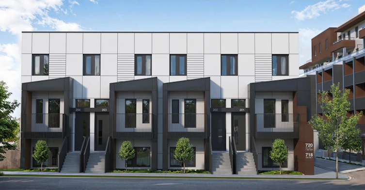 705 East 57th Avenue, Vancouver, BC, V5X 1T2 - 4