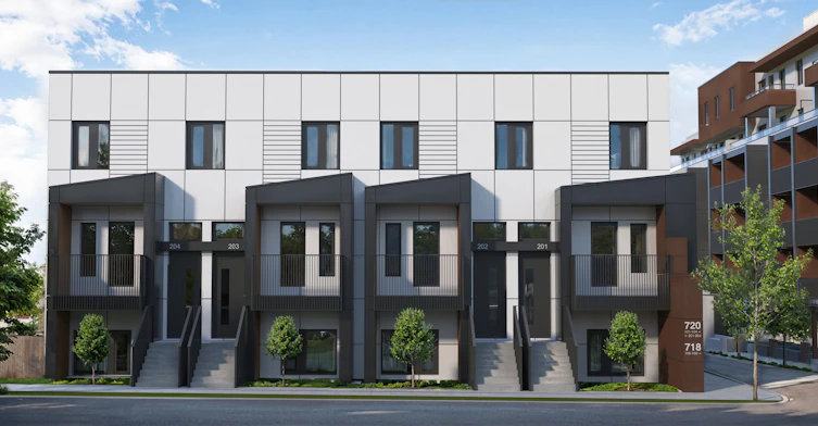 705 East 57th Avenue, Vancouver, BC, V5X 1T2 - 3