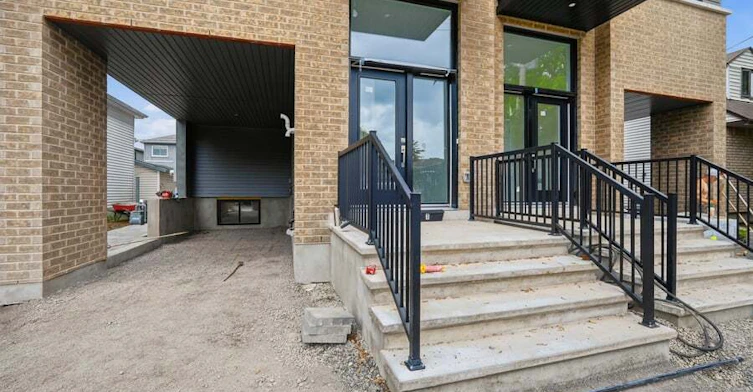 A-155 Glynn Avenue, Ottawa, ON, K1K 1S5 - 2
