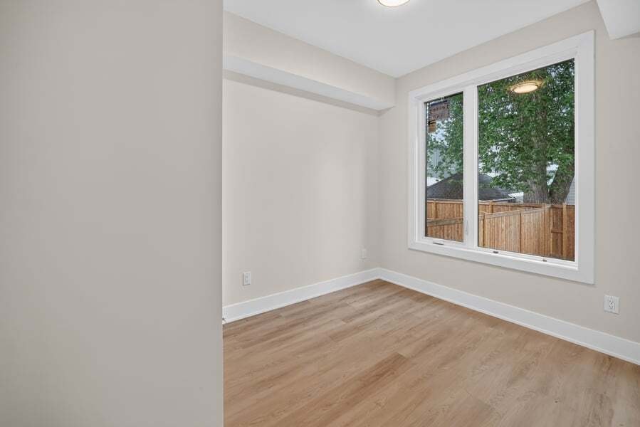 B-157 Glynn Avenue, Ottawa, ON, K1K 1S5 - 8