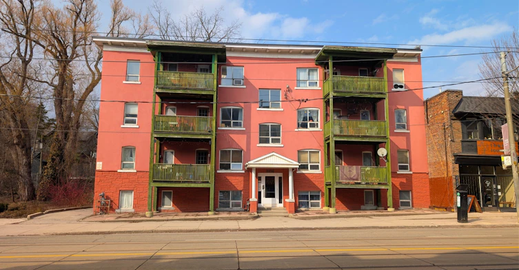 23-2150 Queen Street East, Toronto, ON, M4E 1E4 - 8