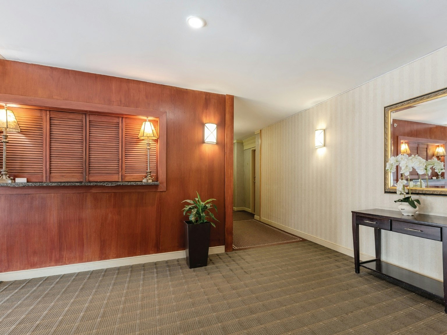 0206-1015 Barrington Street, Halifax, NS, B3H 4R4 - 3