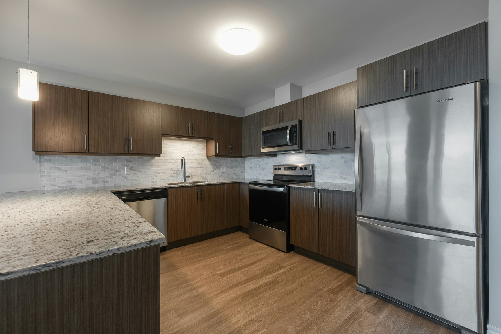0710-230 Larry Uteck Boulevard, Halifax, NS, B3M 0N1 - 3