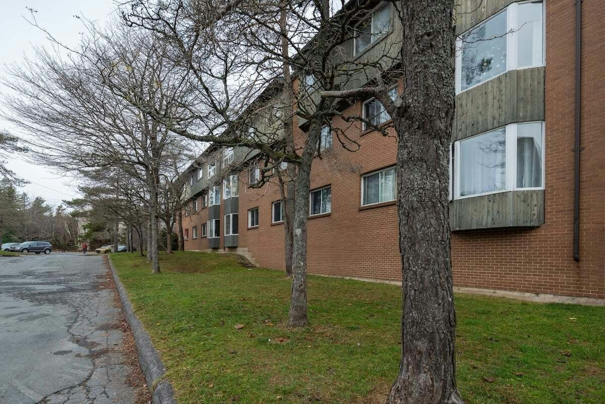 52-241 Willett Street, Halifax, NS, B3M 3M1 - 2