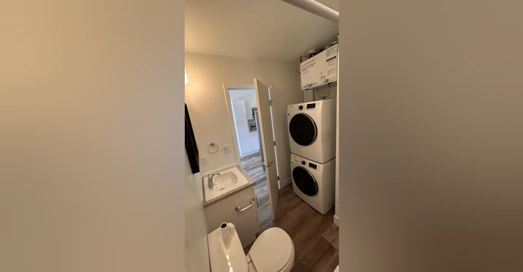 12030 - G-12032 54th Street Northwest, Edmonton, AB, T5W 3N3 - 4