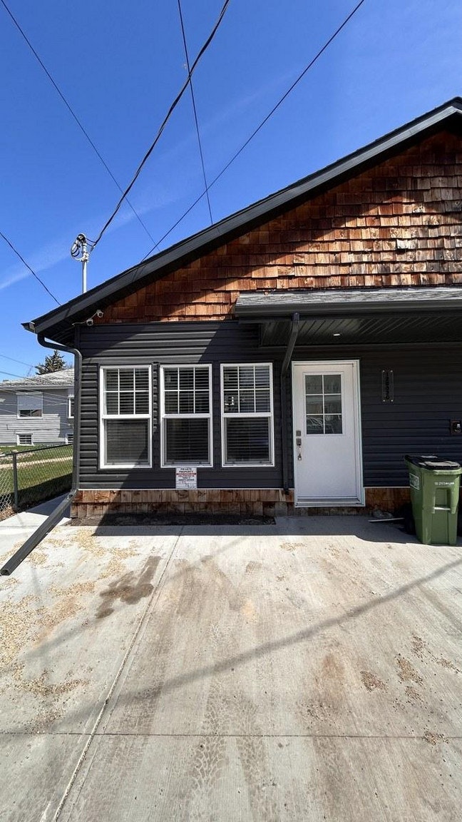 12030 - G-12032 54th Street Northwest, Edmonton, AB, T5W 3N3 - 20