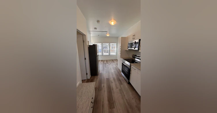 12030 - G-12032 54th Street Northwest, Edmonton, AB, T5W 3N3 - 5