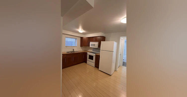 11208 Bsmt-11208 51 Street Northwest, Edmonton, AB, T5W 3E8 - 9