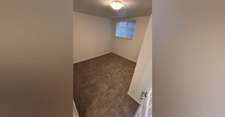 11208 Bsmt-11208 51 Street Northwest, Edmonton, AB, T5W 3E8 - 17