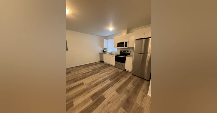 11358 Main -11358 53 Street Northwest, Edmonton, AB, T5W 3K9 - 8
