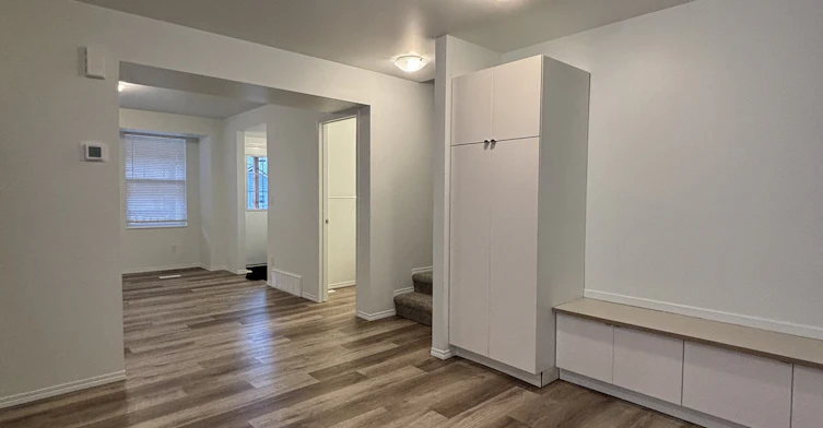 11358 53 Street Northwest, Edmonton, AB, T5W 3K9 - 4