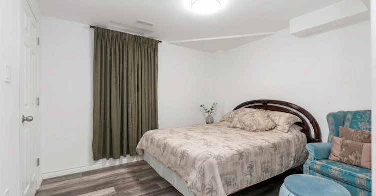 132 Castlehill Rd. Lower-Level-132 Castlehill Road, Brampton, ON, L6X 4C2 - 4