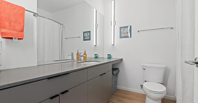 TH 3-12825 115 Avenue Northwest, Edmonton, AB, T5M 2X8 - 61