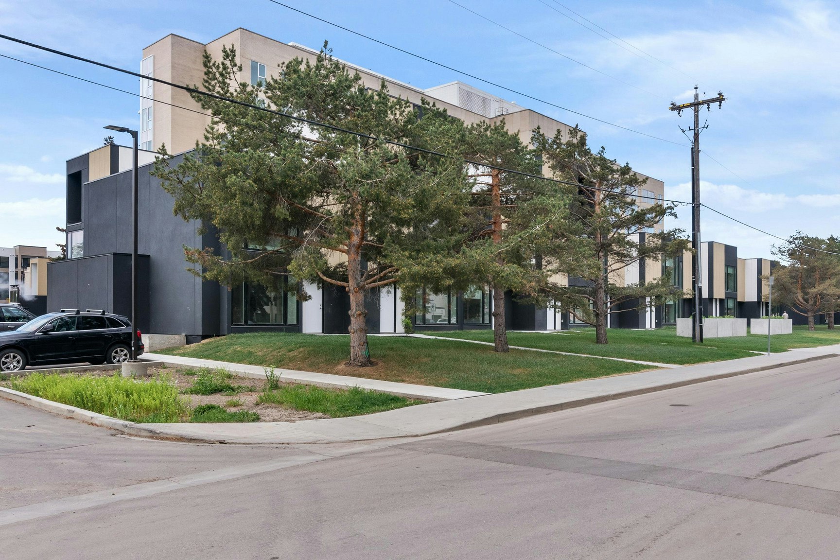 X16-12825 115 Avenue Northwest, Edmonton, AB, T5M 2X8 - 73