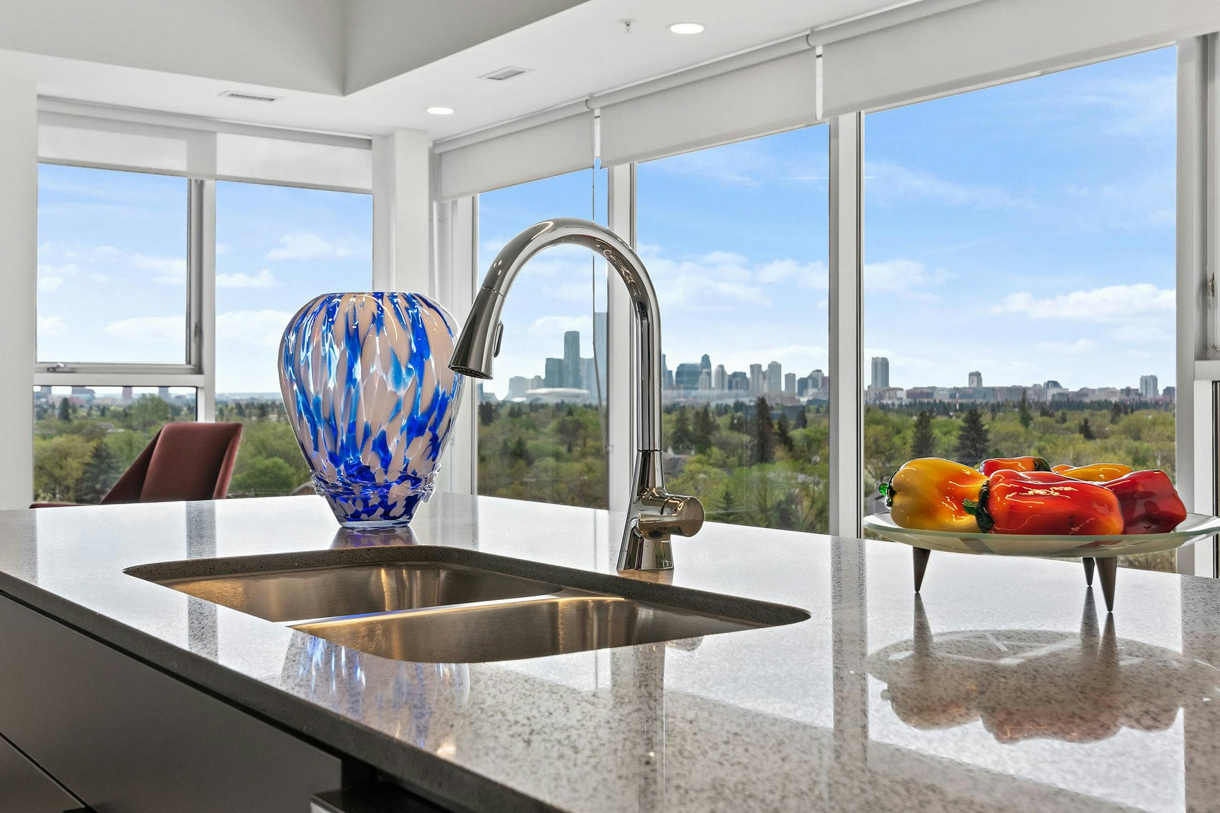 X16-12825 115 Avenue Northwest, Edmonton, AB, T5M 2X8 - 11