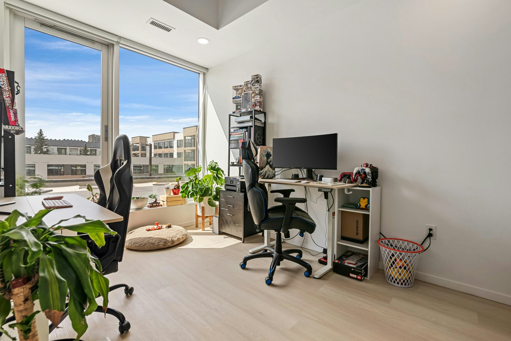 X16-12825 115 Avenue Northwest, Edmonton, AB, T5M 2X8 - 55