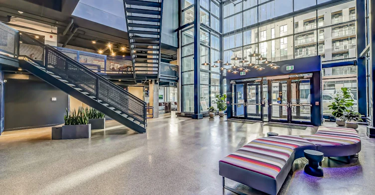 D01-4135 University Avenue Northwest, Calgary, AB, T3B 6K8 - 6