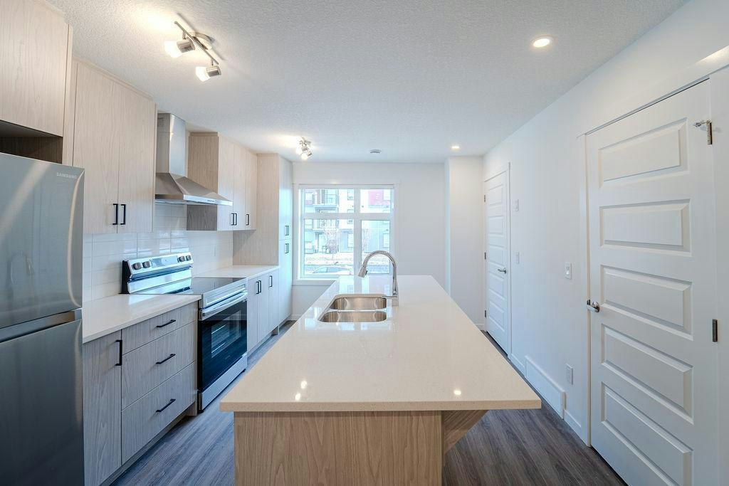 20 Masters Drive Southeast, Calgary, AB, T3M 3P8 - 20