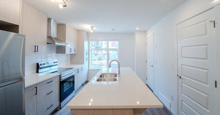 20 Masters Drive Southeast, Calgary, AB, T3M 3P8 - 20
