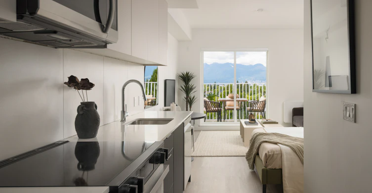 807 East 33rd Avenue, Vancouver, BC, V5V 3A4 - 23