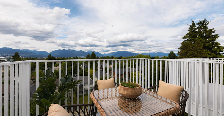 807 East 33rd Avenue, Vancouver, BC, V5V 3A4 - 11