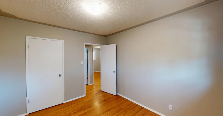 2528 Southwood Drive Se, Calgary, AB, T2B 1S5 - 9