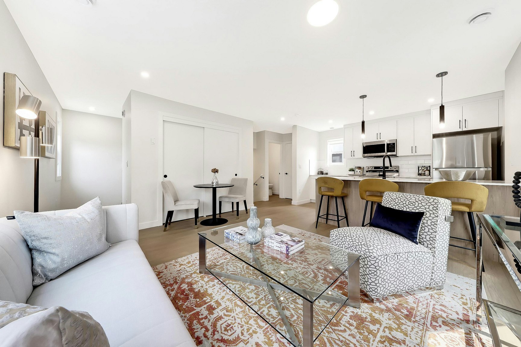 310-3408 37 Street Southwest, Calgary, AB, T3E 3C1