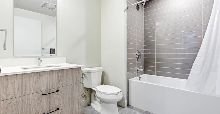 250 Besserer Street, Ottawa, ON, K1N 6B3 - 6