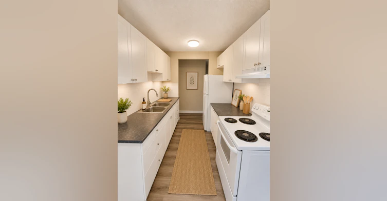 9107 88 Avenue Northwest, Edmonton, AB, T6C 3P9 - 3