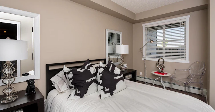 3011 James Mowatt Trail Southwest, Edmonton, AB, T6W 3P3